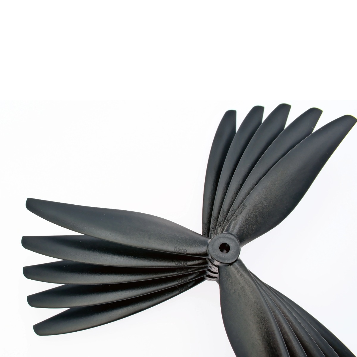 4PCS Gemfan 8040 8X4X3 3-Blade - مراجعة Drone Rc Parts وسعره